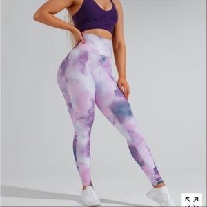 Buffbunny purple swirl leggings